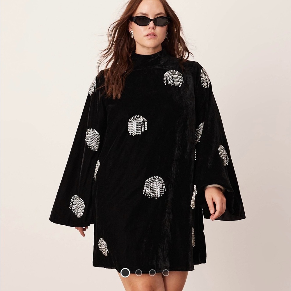 Black Embellished Velvet Shift Dress